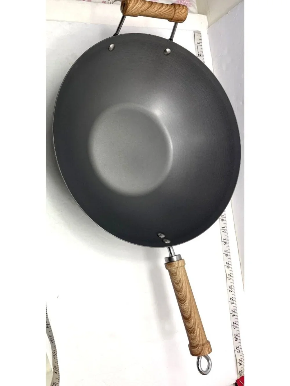 Crofton 14-Inch Carbon Steel Wok With Wooden Handles For Stir-Fry & Asian Cookin
